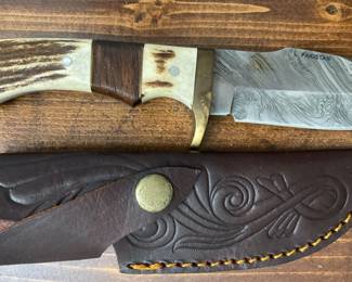 Rite Edge Damascus Skinning Knife