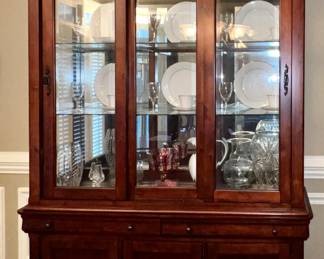 Contemporary china cabinet with sliding doors