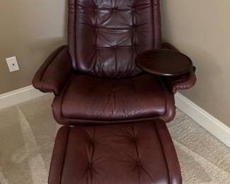 Ekornes leather chair with tray