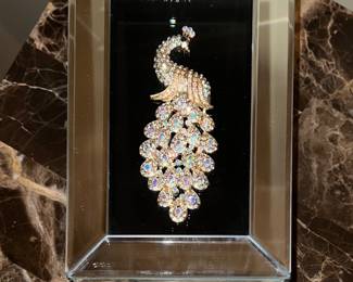 Mirrored trinket box (view from top)