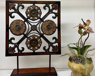 Metal decor and artificial plant