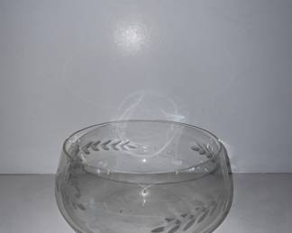 Etched glass bowl