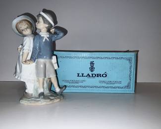 Lladro Puppy Love 1127