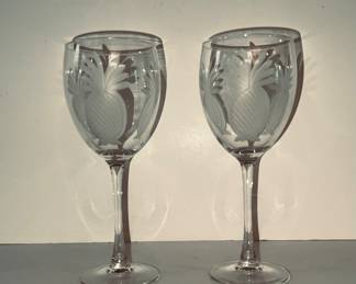 Etched pineapple stemware