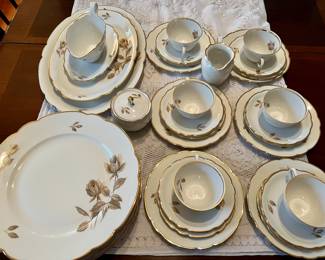 Summer Breeze by Camelot Fine China (Set of 6) including Serving Bowl/Plate, and Cream/Sugar**Mint Condition