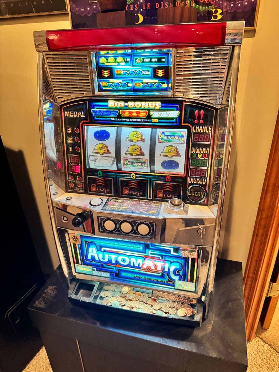 Leawood Estate Sale with Buick Convertible,... starts on 12/14/2023