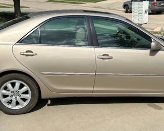 2004 Toyota Camry XLE (79,000 Miles)