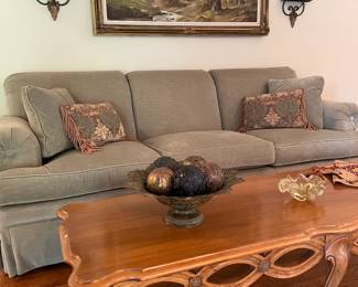 Ethan Allen sofa & coffee table
