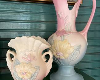 Large Hull ever & vase