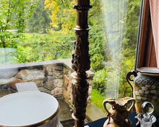 A pair of bronze and marble lamps. 