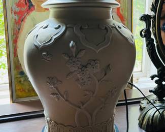 Vintage Chapman,  Ceramic Table Lamp.