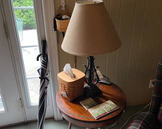 Beautiful round, inlaid table and metal lamp