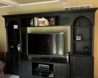 Large 3 piece, entertainment center