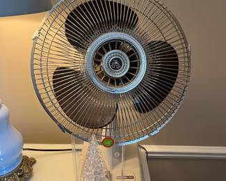 Table top fan, and Christmas tree night light