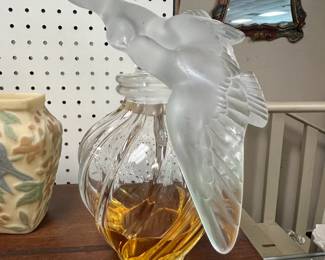 Lalique Doves Nina Ricci "L'air du Temps" Factice Perfume Bottle