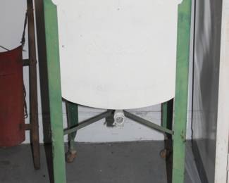 Vintage Basin Wash Tub Ideal Stand Metal Rustic Old Primitive Farm