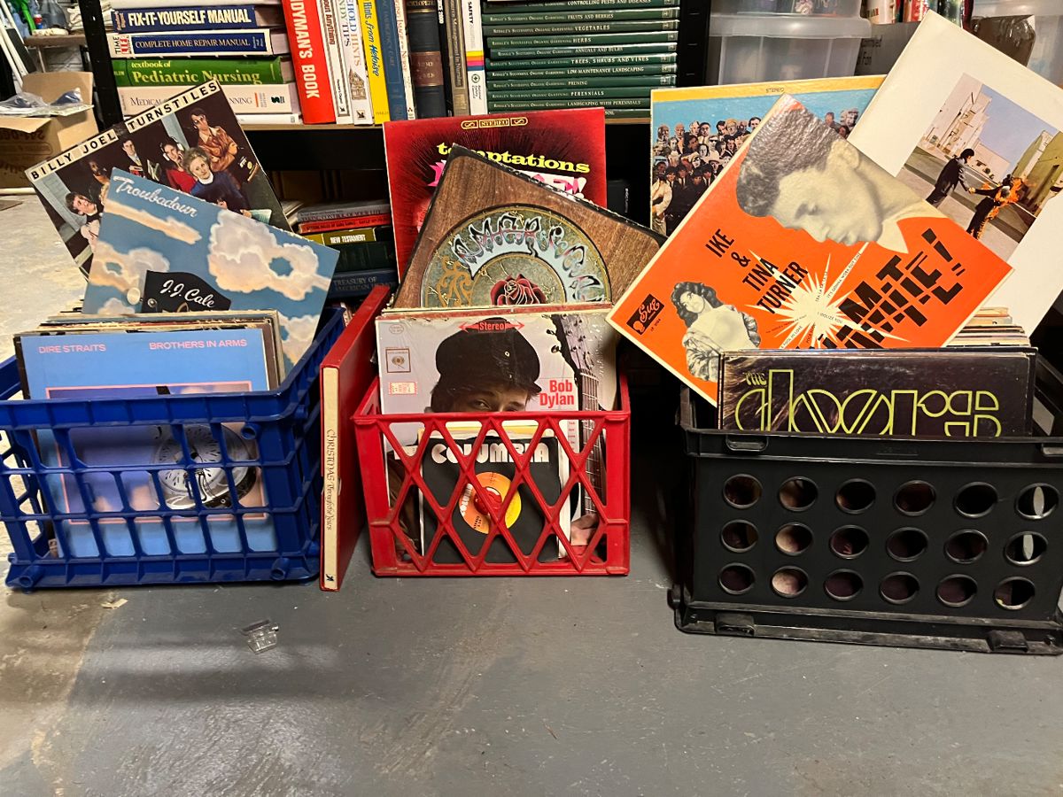 Wonderful ster Estate Sale in Saint Louis, MO starts on 9/23/2023