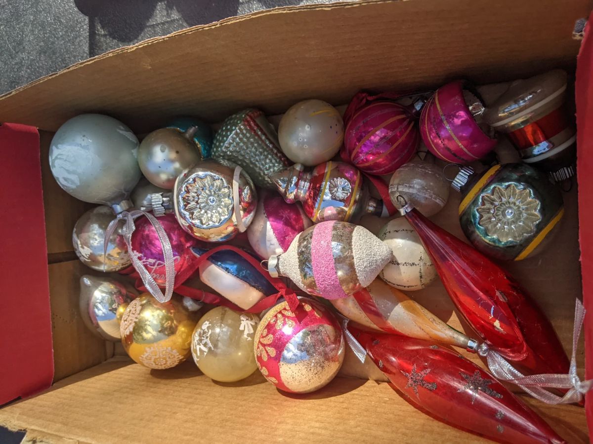 50 OFF SATURDAY!! Best estate sale in the city starts on 9/14/2023