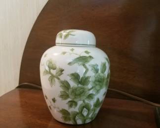 Green floral Japanese ginger jar