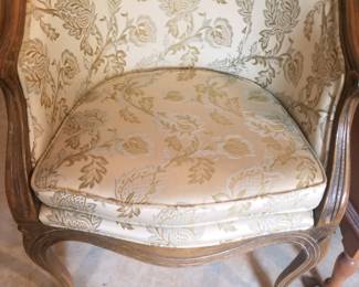 Elegant Louis XV armchair - 1 of 2
