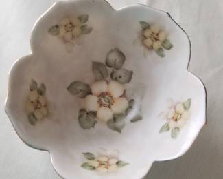 Pretty china scalloped dish
