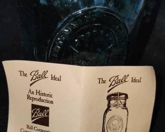 Vintage Ball Ideal Collector 1976 Bicentennial Celebration Mason Jar Wire Bail and Glass lid Quart size