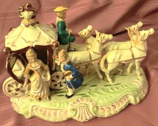 Vintage Porcelain Cinderella Horse & Carriage
Hand Painted Wales China 7 ½”  Made in Japan
