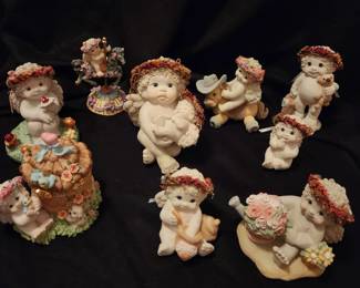Vintage 90’s Dreamsicles Cherub Figurines
9-piece collection: Grandma’s cookies, Hushaby Baby
 I Love Grandma , Rose Carousel House, Lady Bug                           Pansies Birdhouse, Finger Food, Grandmas or Bust         
  Pony Ride
