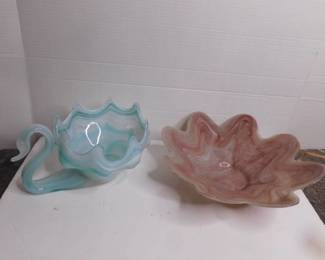 Blue Swirl Glass Swan & Mauve Candy Dish