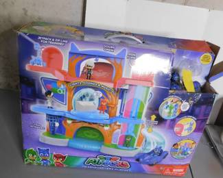 PJ Masks HeadQuarters Playset.