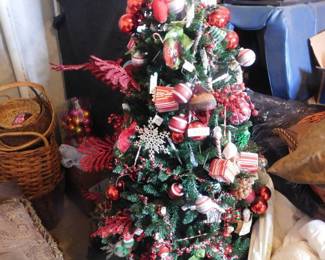 Beautifully Decorated Christmas Tree
