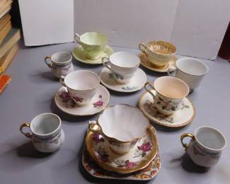Tea Cup Collection. (10)incl Paragon " By Appointment of the Queen" (2)