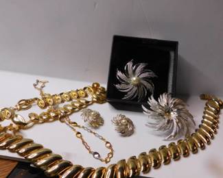 Vintage Costume Jewelry & Modern  Costume Jewelry