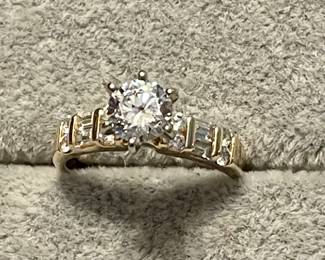 diamond and gold rings