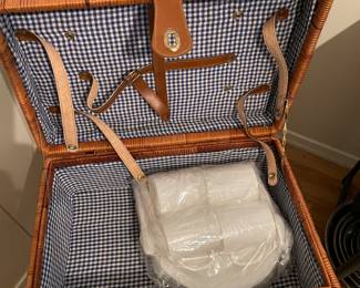 picnic basket