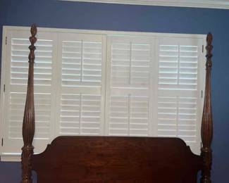 Queen Rice 4 post bed