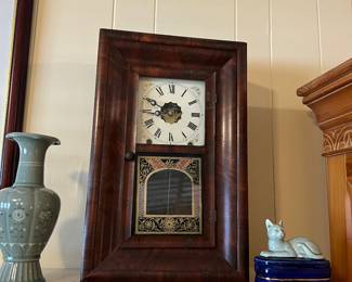Mantle Clock