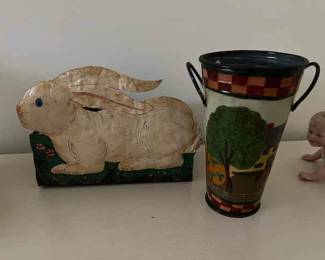 Enameled metal planters