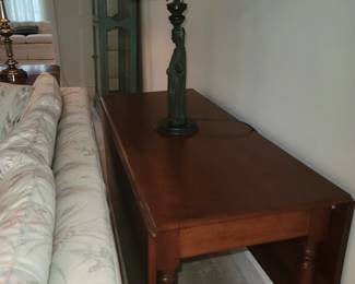 Drop leaf antique table