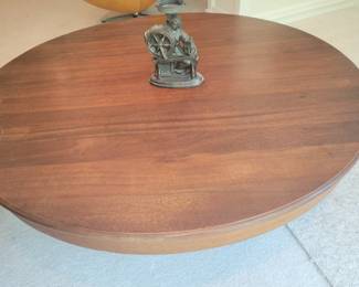 Large round cocktail table