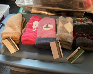 Handmade felted mittens