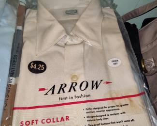 Men's Arrow Button Down Shirt in Package