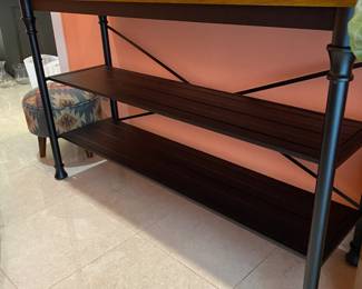 Pre-sale item.  Email hvogelbacker@bluemoonestatesales.com for pricing and pickup options.