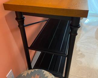 Pre-sale item.  Email hvogelbacker@bluemoonestatesales.com for pricing and pickup options.