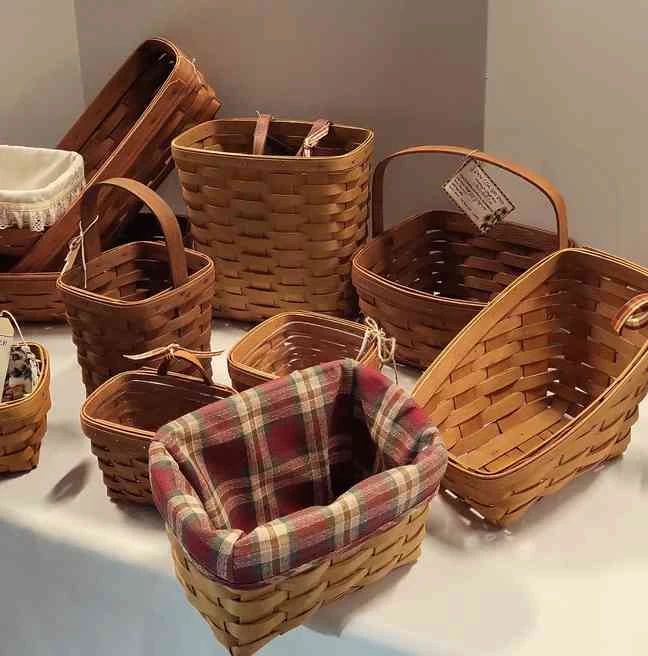005 Longaberger Baskets 13 Total Most with Tags
