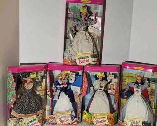 Early American Barbies