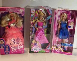 Sparkly Barbies