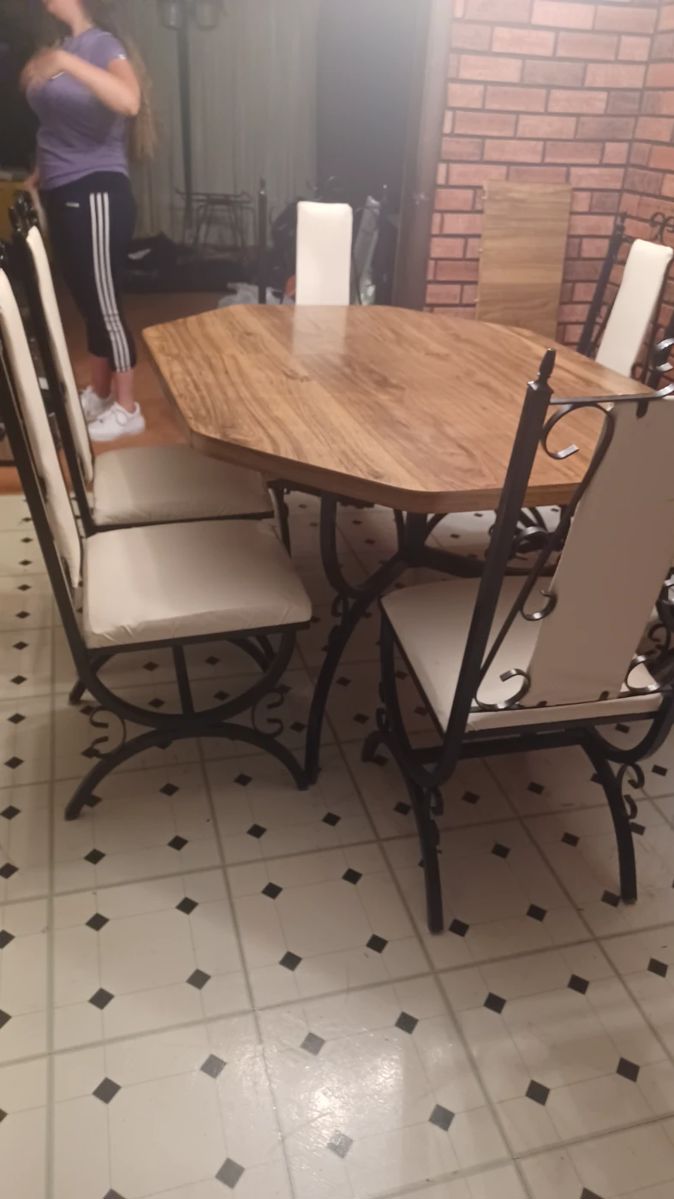 Estate Sale Treasure Hunt in Romeoville, IL starts on 9/22/2023