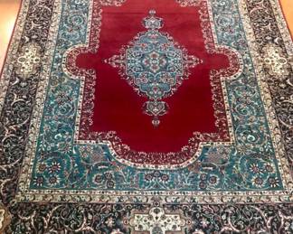 Rug 10'9" x 8'1"