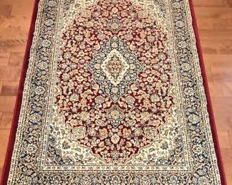 Rug 5'7" x 3'11"